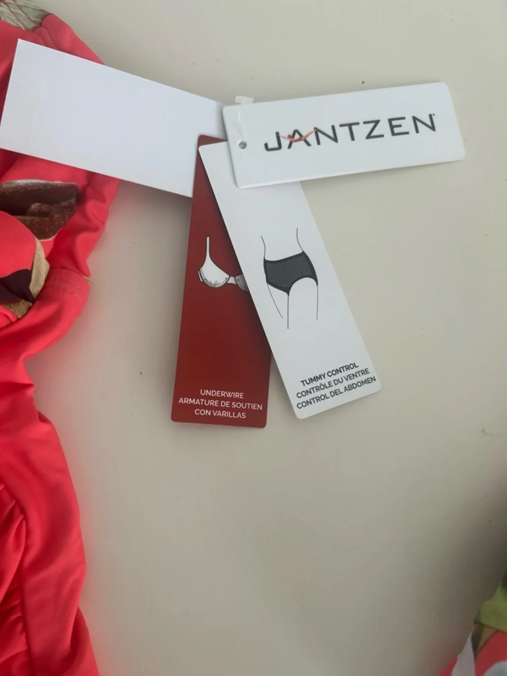 NWT Jantzen Adjustable Strap V-Neck Tankini w/ Comfort Brief Coral Botanical 6